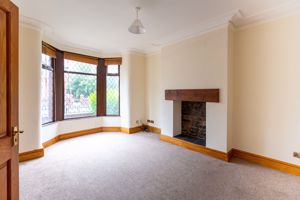 Lounge- click for photo gallery